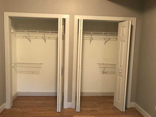 Downstairs closer - 1046 Dudley Ave