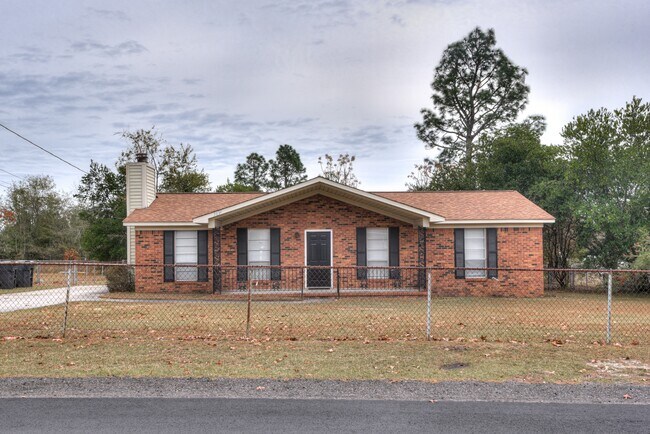 Foto del edificio - 3859 Fairington Dr