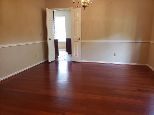 Foto del edificio - 12719 Reedwood Ridge Rd