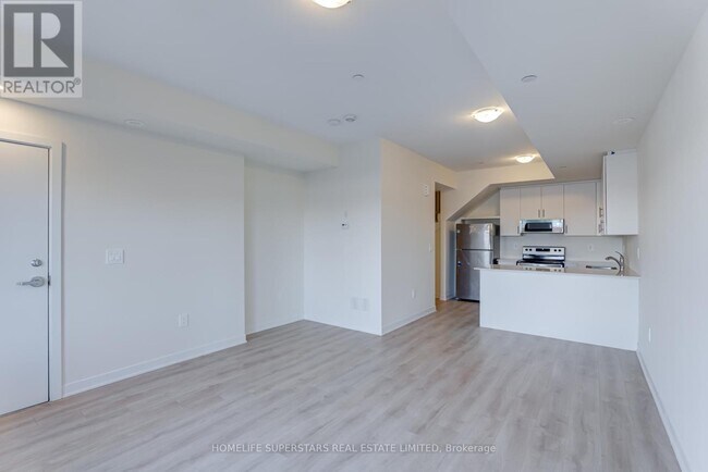 Photo du bâtiment - 1695 Dersan St