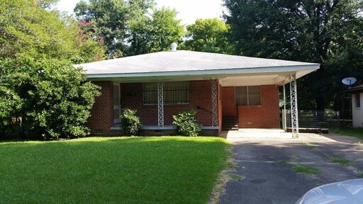 Primary Photo - 819 W 13th Ave