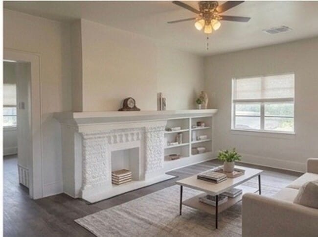 Photo - 1726 NW 38th St Apartment