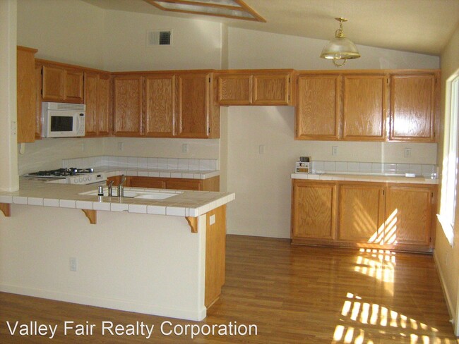 4 br, 2 bath House - 2169 GOLD RIVER DR CO... photo'