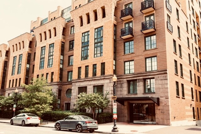 Primary Photo - 910 M St NW