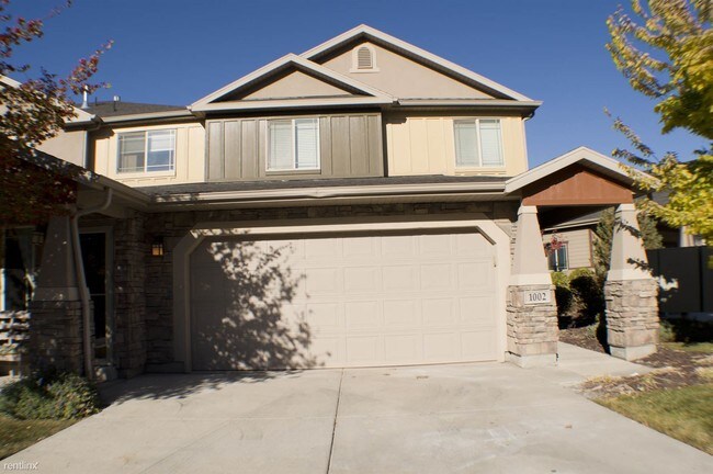Foto del edificio - 1002 W Village River Ln