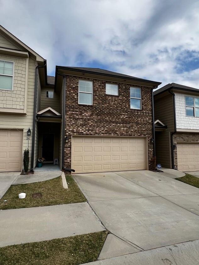 Photo - 34 Dewey Rd (Lilburn, GA)