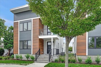 Building Photo - 1140 Springwood Ave