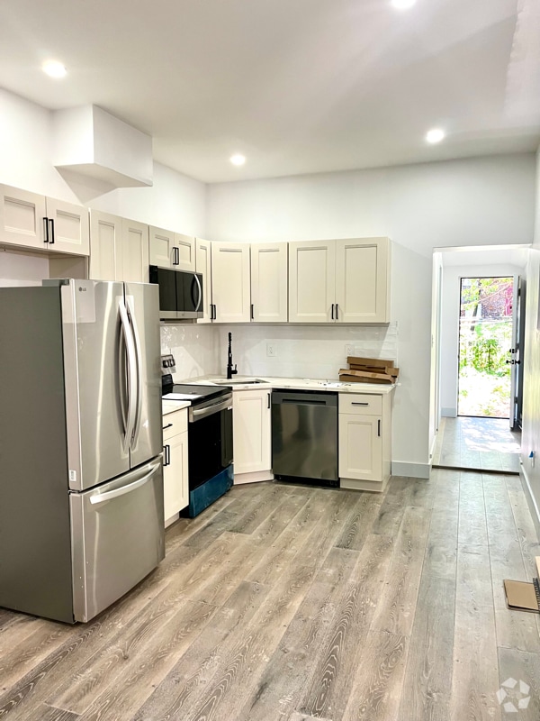 Building Photo - 1234 N 55th St