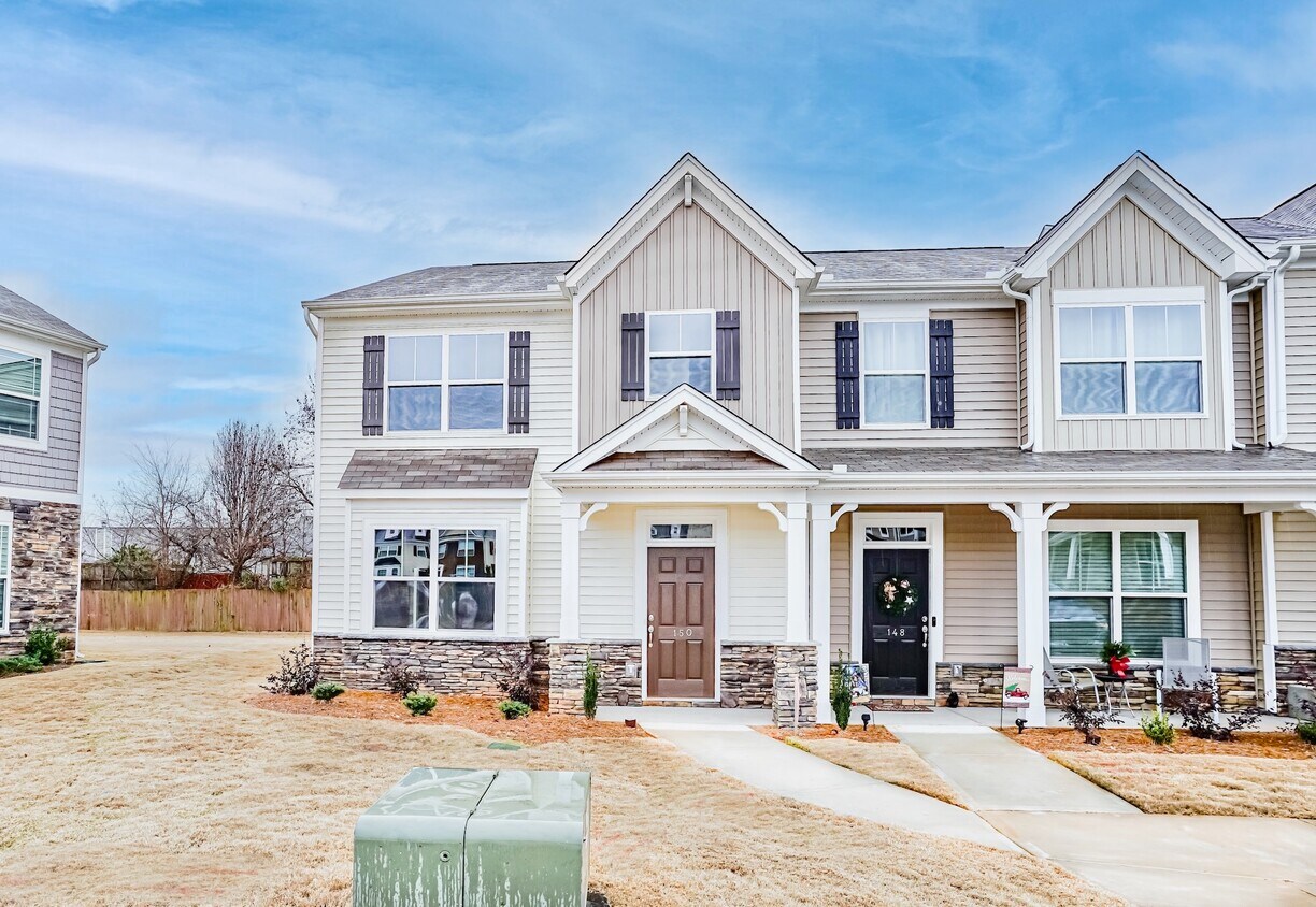 150 Xander Dr, Greer, SC 29650 Townhome Rentals in Greer SC