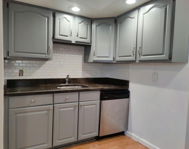 15145 McGuire St, Taylor, MI 48180 House Rental in Taylor, MI