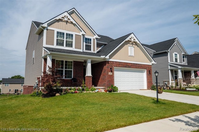 Building Photo - 2379 Trillium Hills Dr