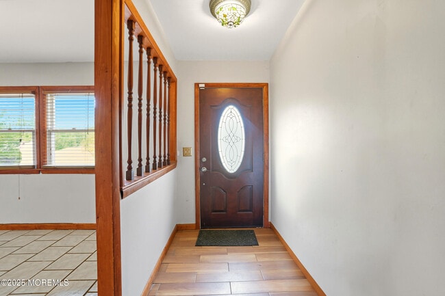 Foto del edificio - 468 Brookforest Dr