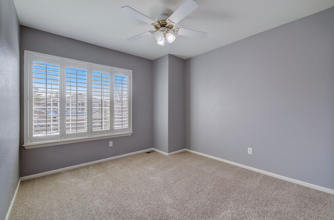 Foto del edificio - 6571 Shannon Trl