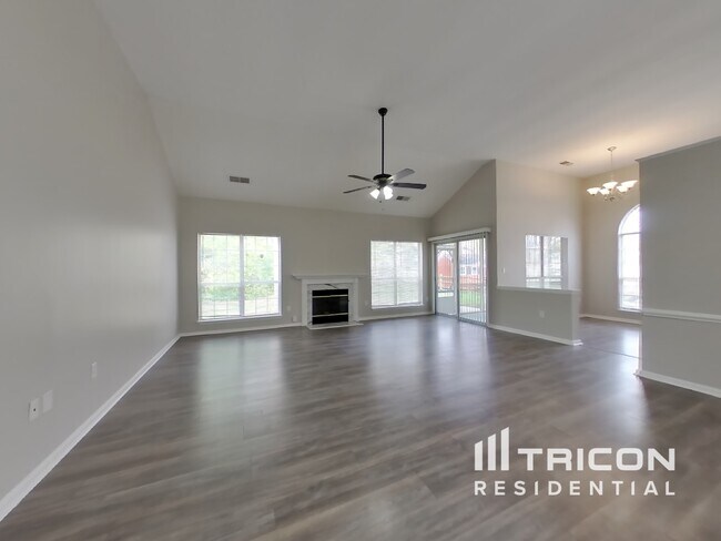 Building Photo - 11901 Harris Pointe Drive Charlotte NC