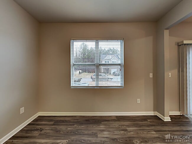 Building Photo - 2047 Aragon Lane