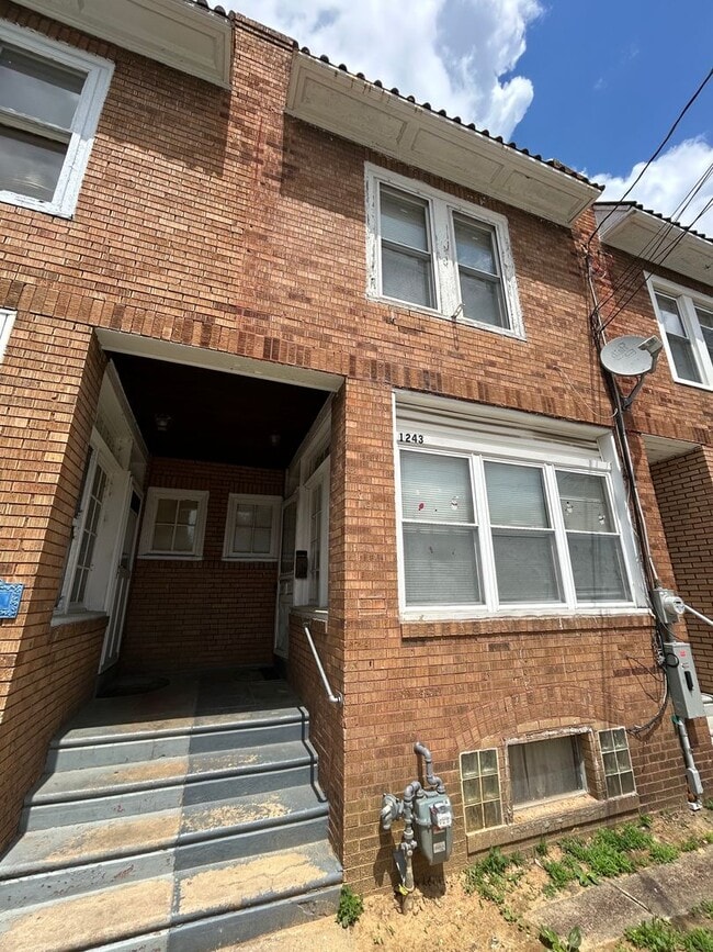 Photo - 1243 Dayton St House