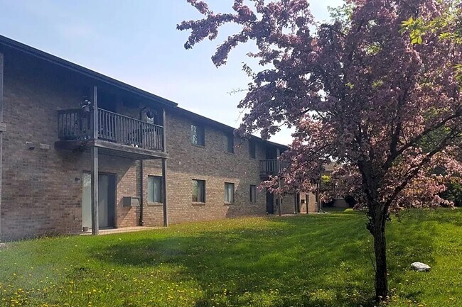 Foto del edificio - 3420 Humboldt Rd