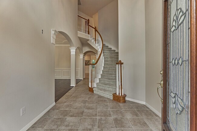 Foto del edificio - 6615 Haughton Dr