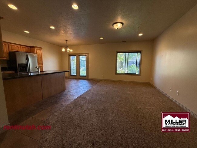 Building Photo - Beautiful townhouse for rent at Cottages on 9th!