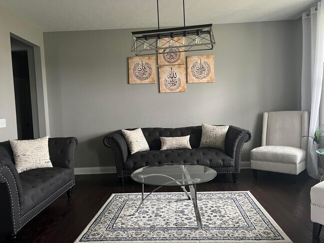 Foto del edificio - 5222 Tarlmeadows Ln