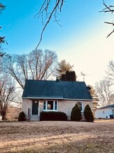 Building Photo - 201 W Church Ln