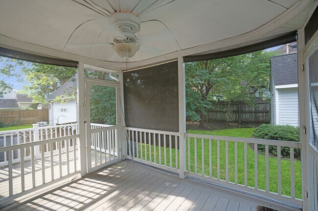 Foto del edificio - Colonial Place