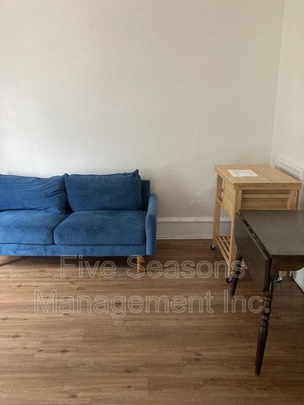 Photo - 4 Loomis St Apartment