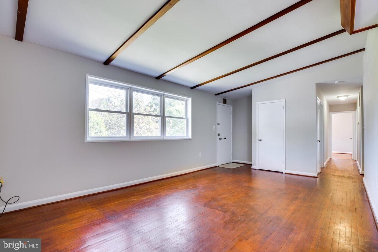 Foto principal - 502 N Mansfield St