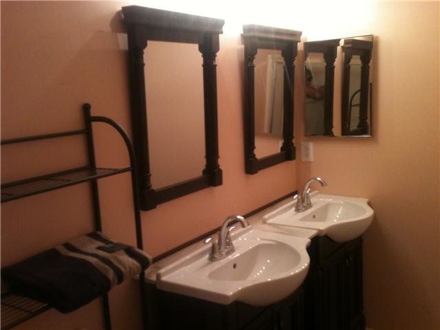 Foto del edificio - 9771  Kamena Circle