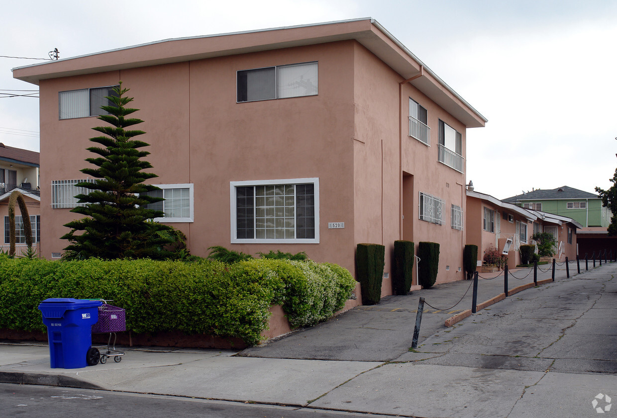 Primary Photo - 520 N Market St