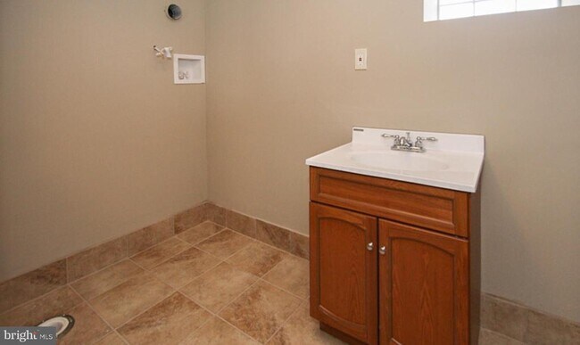 Foto del edificio - 5768 N 20th St