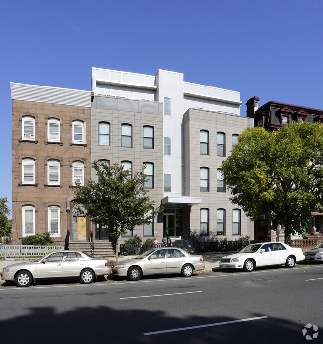 Lincoln Park Rentals Newark, NJ