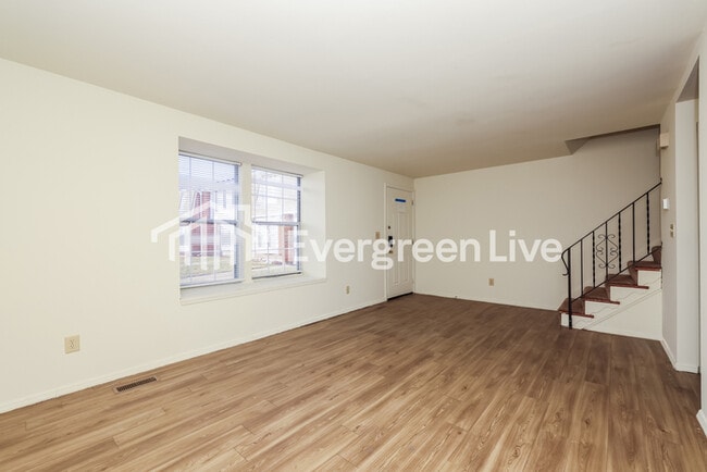 Building Photo - Coming Soon!