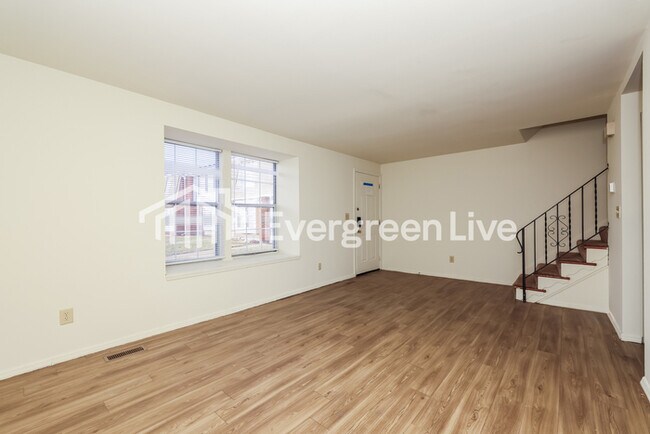 Foto del edificio - Coming Soon!