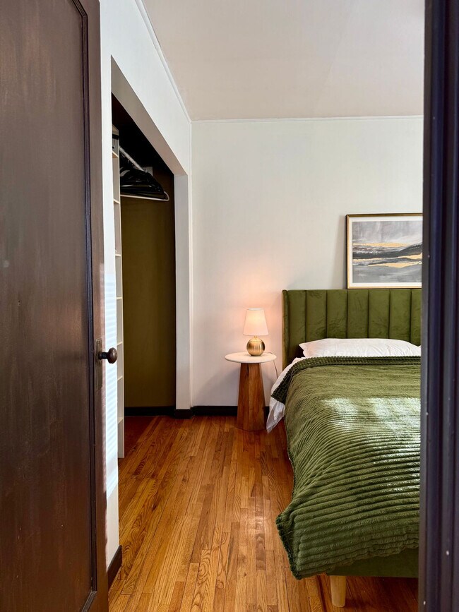 Building Photo - 8707-8778 78 Ave NW