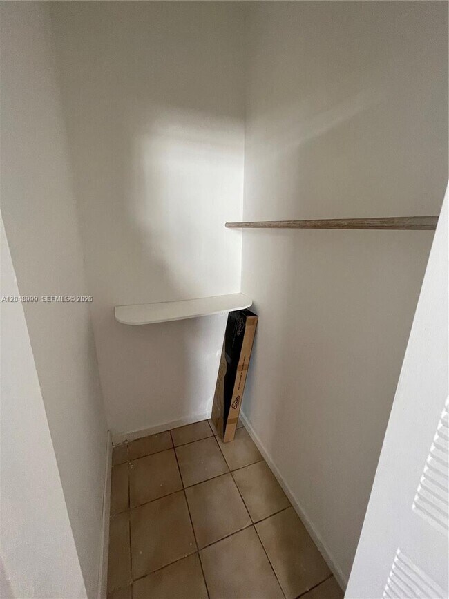 Foto del edificio - 453 SW 19th Rd