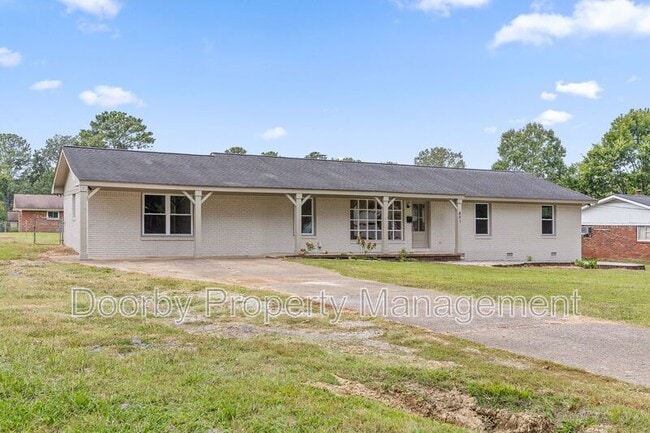 Building Photo - 841 Kay Cir
