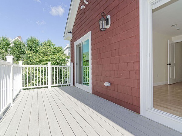 Foto del edificio - 53 Winslow Ave