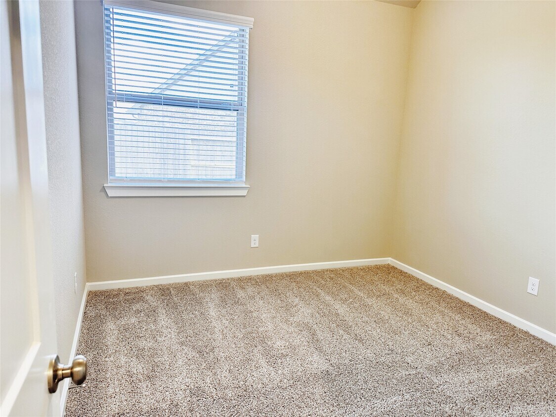 Foto del edificio - 967 Malibu Shr Ln