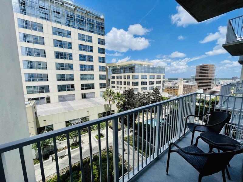 Primary Photo - 155 S Court Ave