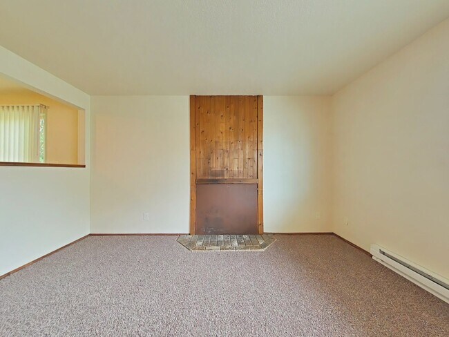 Foto del edificio - 2 Bedroom Duplex ~ Centrally Located