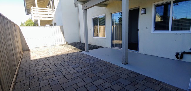 Patio (2 habitaciones) - 155 Pinewood Apartments