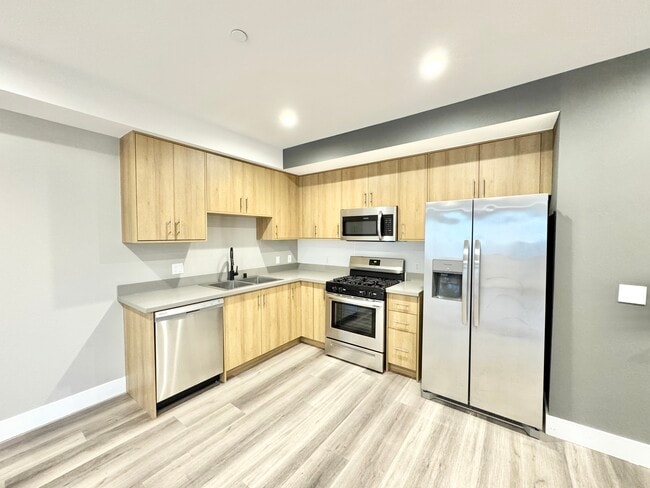 Building Photo - 11155 Huston St