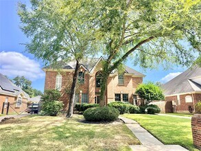 Building Photo - 20110 Forest Dr