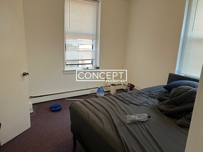 Building Photo - 44A Joy St