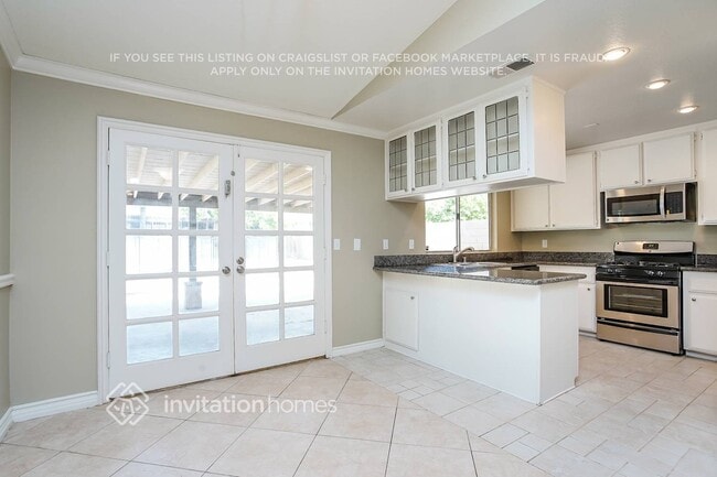 Building Photo - 18112 Raymond Ct