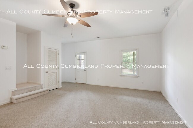 Foto del edificio - 6237 Shelburne Park Ln