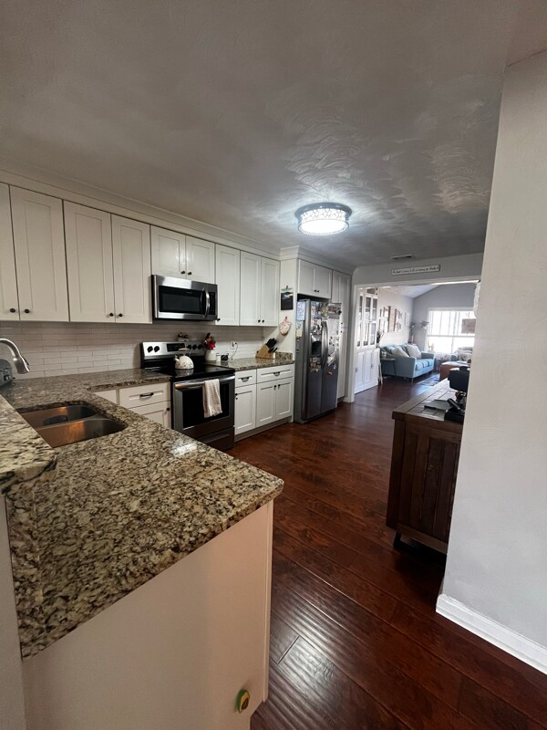 Foto del edificio - 1112 Bonfield Ct