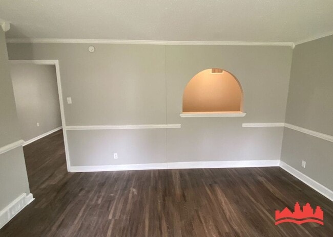 Building Photo - 5303 Villa Del Rey Dr