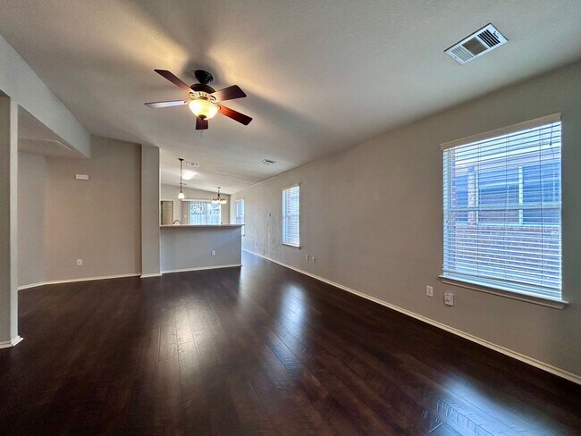 Foto del edificio - 11914 Johnny Weismuller 78748 | 3 Bed 2 Ba...